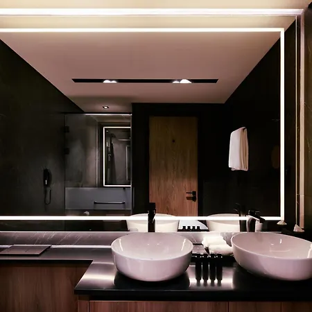 The Oq Hotel Lusail Exterior photo